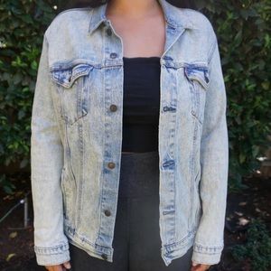 Levi’s denim jacket